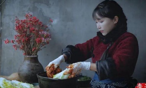 李子染做泡菜被韩国网友围攻 李子染做的泡菜跟韩国有什么关系