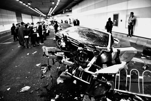 今日说法20150527速度与危情 北京兰博基尼和法拉利飚车发生事故