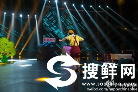 中国梦想秀机械舞周明阳个人资料微博 淘宝店主软体街舞引欢呼