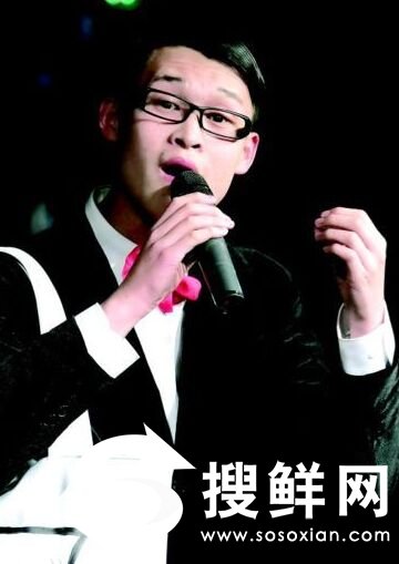 小沈龙个人资料微博 笑傲江湖小沈龙搞笑模仿李宇春、孙杨