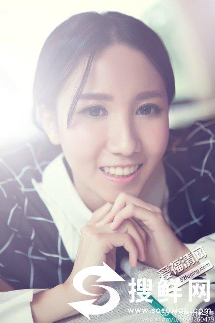 美女博士街头炒饭走红 珍珠女神48号个人资料微博私照曝光（2）