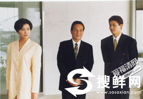 她曾一夜爆红，美貌实力不输孙俪，和海清是闺蜜，如今离婚又过气