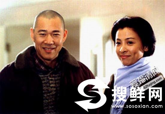 她曾一夜爆红，美貌实力不输孙俪，和海清是闺蜜，如今离婚又过气