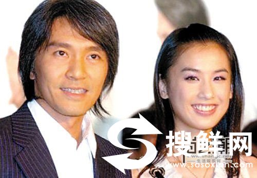 黄圣依经纪人是谁 黄圣依经纪人泼记者果汁事件视频图片曝光