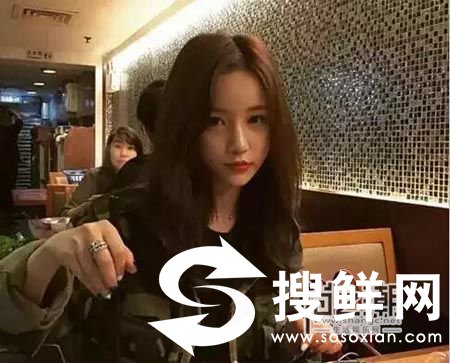 林更新女友是谁网红身份曝光 王柳雯个人资料微博私照遭扒_sosoxian.com