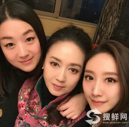 她是《西游记》中的高翠兰，61岁仍显年轻，女儿是大美女！