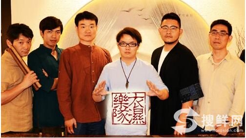 中国新歌声游淼《双节棍》在线试听 衣湿乐队游淼微博个人资料介绍