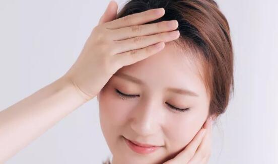 女人夜间肌肤保养的正确步骤有这些 夜间护肤做得好才能获得冻龄肌