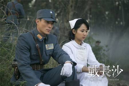 杨紫不管和那个男演员搭戏都超有CP感 李现为证实杨紫旺夫疑似买水军