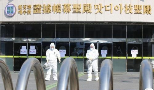 韩国肺炎爆发多少人了疫情恶化 确诊病例暴增致1146例六成与邪教有关