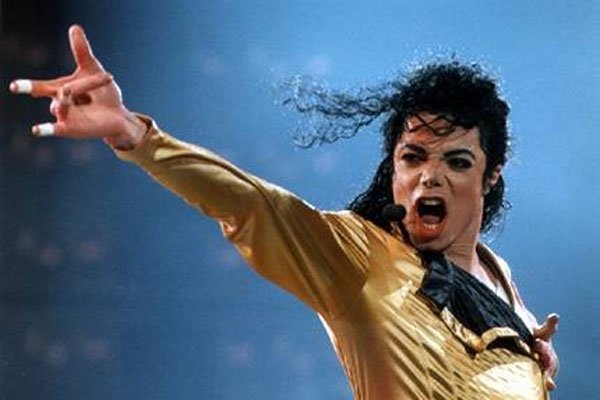 迈克尔杰克逊死亡真相 人的精力有极限舞王的催命注射