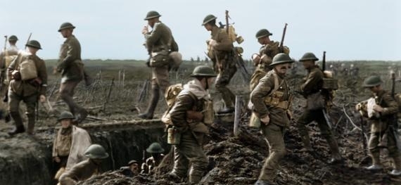《他们已不再变老》预售开启 “大战当前”片段重现残酷战场
