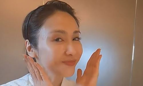 50岁黎姿公开妆前护肤视频 一代香港影视女神被整容毁了
